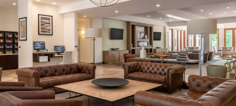 圣克鲁斯斯科茨谷福朋喜来登酒店(Four Points by Sheraton Santa Cruz Scotts Valley)图片