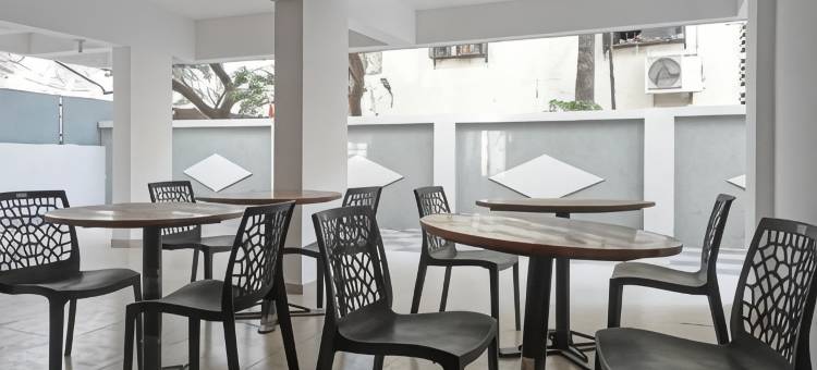 Fabhotel 藏红花旅馆 I(FabHotel Saffron Inn I - Nr Darshan Museum)图片