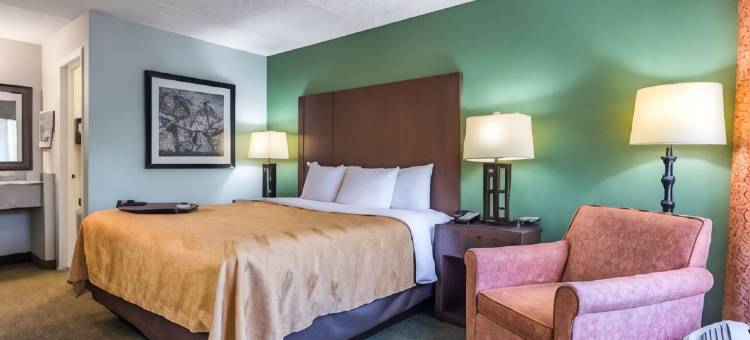 哥伦布品质酒店靠近摩尔堡(Quality Inn Columbus Near Fort Benning)图片