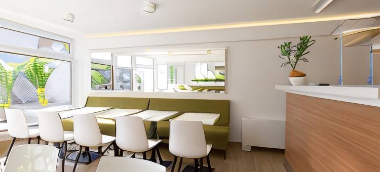 特斯拉精智住宿酒店(Hotel TESLA - Smart Stay Garni)图片