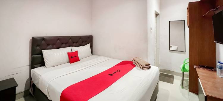 RedDoorz at Vania Residence Medan图片