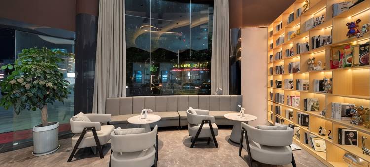 智享轻居酒店(荆州公安通运汽车站店)图片