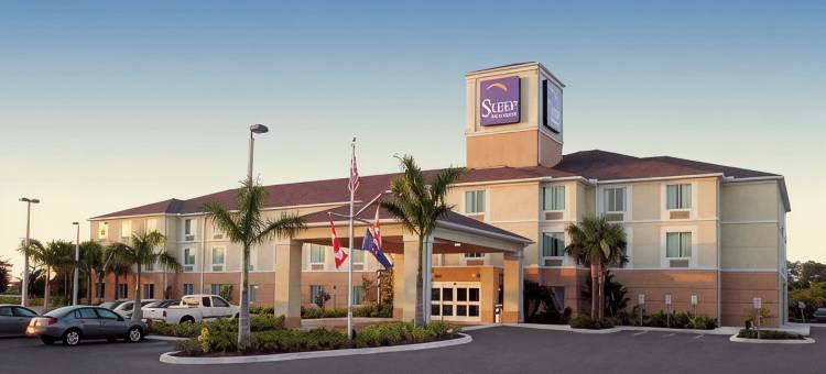 蓬塔戈尔达夏洛特港舒眠套房酒店(Sleep Inn & Suites Port Charlotte-Punta Gorda)图片