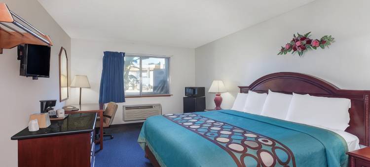 塞尔玛佛雷斯诺区温德姆速 8 酒店(Super 8 by Wyndham Selma/Fresno Area)图片