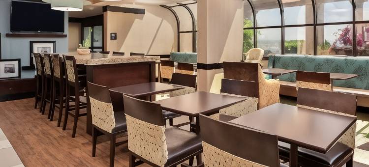 斯丹顿欢朋酒店(Hampton Inn Staunton)图片