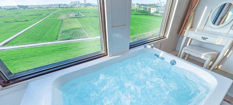 艾莉丝游泳池别墅旅馆(Gangneung Iris Poolvilla and Spa Pension Pet Friendly)图片