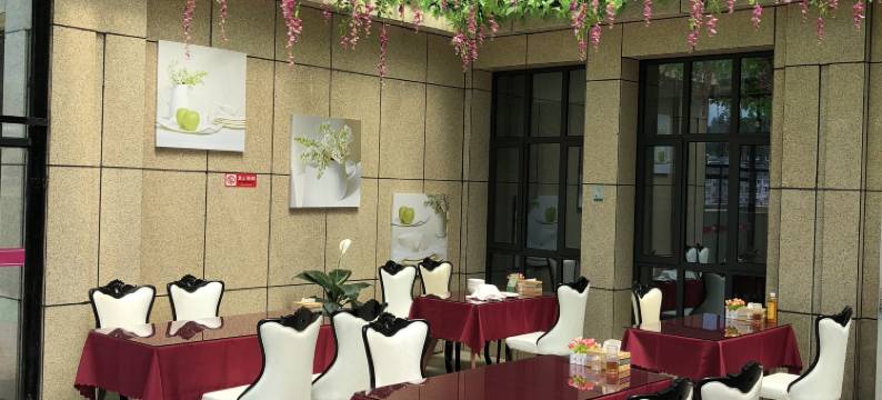 泰顺宏泰酒店(客运北站店)图片