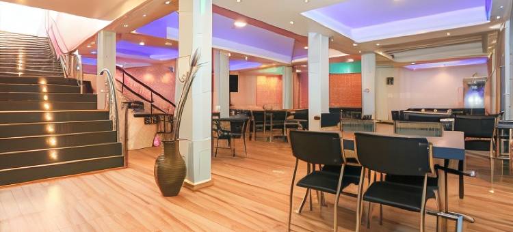 Treebo 灯塔，距植物园900米(Treebo Light House, 900 Mtrs from Botanical Garden)图片