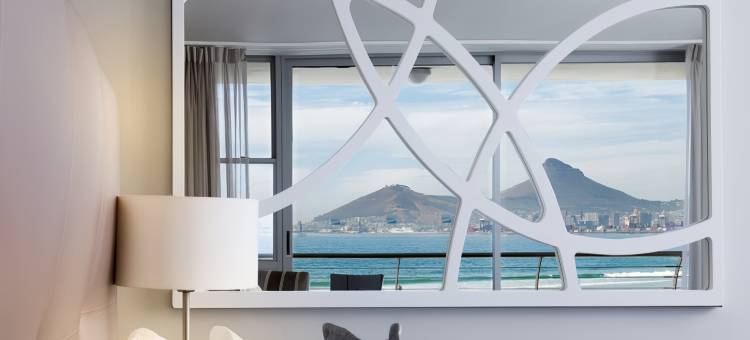 拉古恩海滩水疗酒店(Lagoon Beach Hotel & Spa)图片