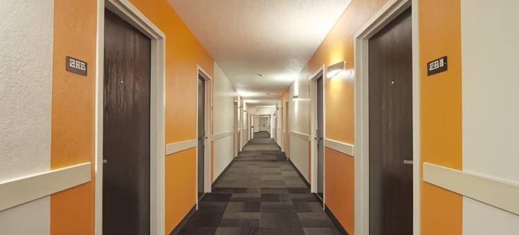 皮斯卡塔韦6号汽车旅馆(Motel 6 Piscataway, NJ)图片