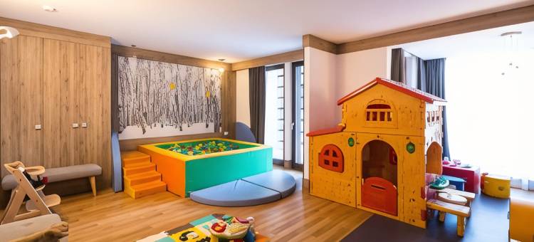 NH Collection 阿拉尼亚米尔蒂洛罗索(NH Collection Alagna Mirtillo Rosso)图片