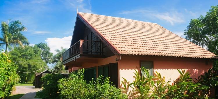 萤火虫海滩小屋(Firefly Beach Cottages)图片