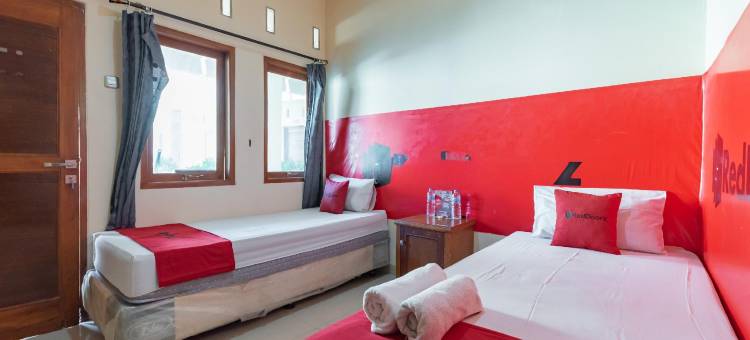 红多兹酒店-近帕萨帕吉西里邦2号(RedDoorz Near Pasar Pagi 2 by Cassana)图片