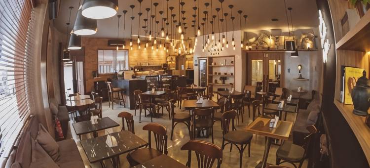 鹏塔格罗萨普拉那托精选酒店(Planalto Select Hotel Ponta Grossa)图片