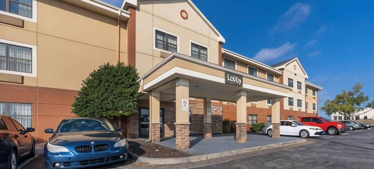 郊区开间(Suburban Studios)图片