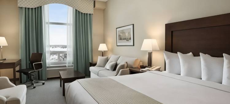 翡翠公园-里贾纳东华美达酒店(Ramada by Wyndham Emerald Park/Regina East)图片