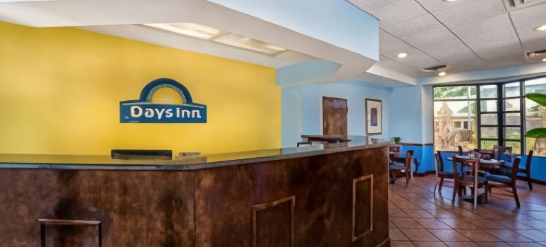 列治文山/萨凡纳温德姆戴斯酒店(Days Inn by Wyndham Richmond Hill/Savannah)图片