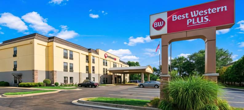 米沙沃卡贝斯特韦斯特优质酒店(Best Western Plus Mishawaka Inn)图片