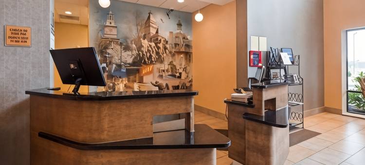 中庭贝斯特韦斯特优质套房酒店(Best Western Plus Atrium Inn  Suites)图片