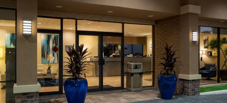 迈尔斯堡河滨贝斯特韦斯特酒店(Best Western Fort Myers Waterfront)图片