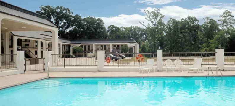 伊克诺旅馆珀尔 - 杰克逊(Econo Lodge Pearl - Jackson)图片