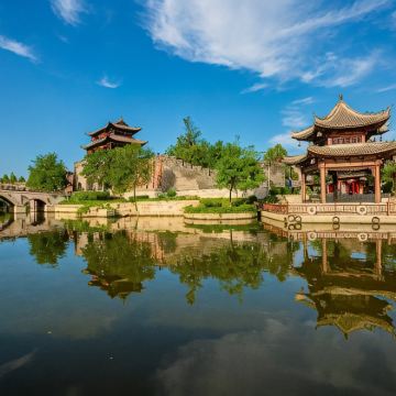 徐州+淮海战役纪念馆+徐州云龙湖风景区+台儿庄古城5日4晚私家团