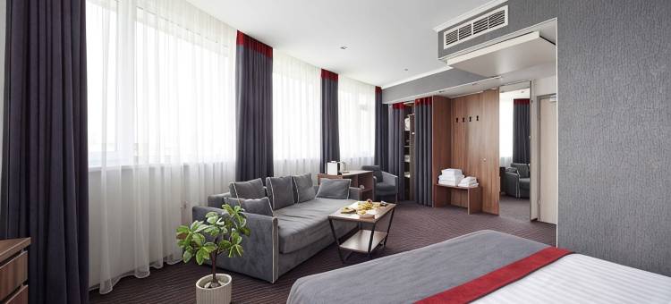 叶卡捷琳堡华美达酒店(Ramada by Wyndham Yekaterinburg)图片