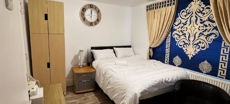 OYO优尼克宾客房-法恩沃斯，便捷前往博尔顿(OYO Unique Guestroom - Farnworth, Easy Access to Bolton)图片