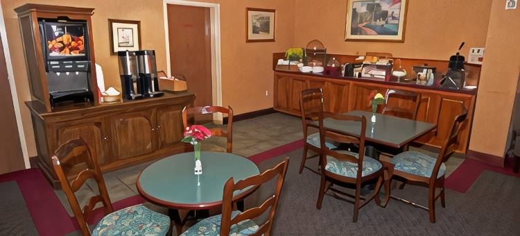 贝斯特韦斯特克隆尼阿尔酒店(Best Western Colonial Inn)图片