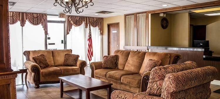 扬斯敦美吟酒店(Baymont by Wyndham Youngstown)图片