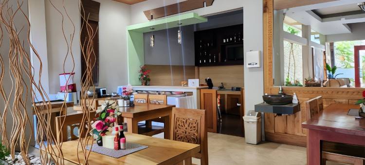托拉哈巴努阿酒店(Toraja Banua Hotel)图片