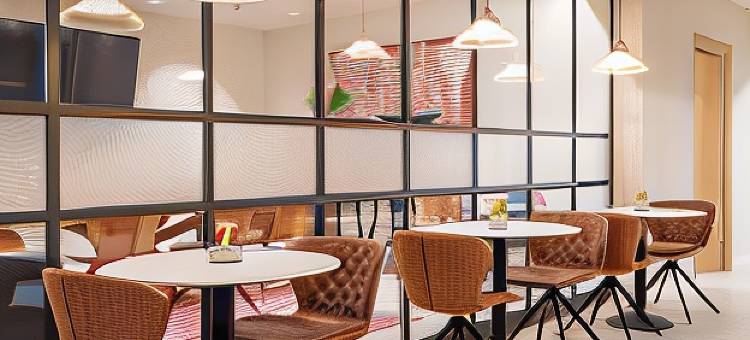 巴塞罗那机场24小时航空酒店(Aerohotel Barcelona Airport 24h)图片