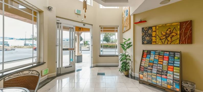 盖特威旅馆和套房(Gateway Inn and Suites San Francisco SFO Airport)图片