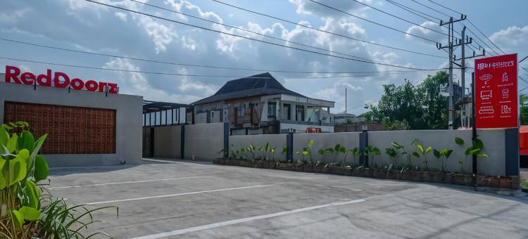 红多兹酒店@克拉腾市(RedDoorz @ Klaten City)图片