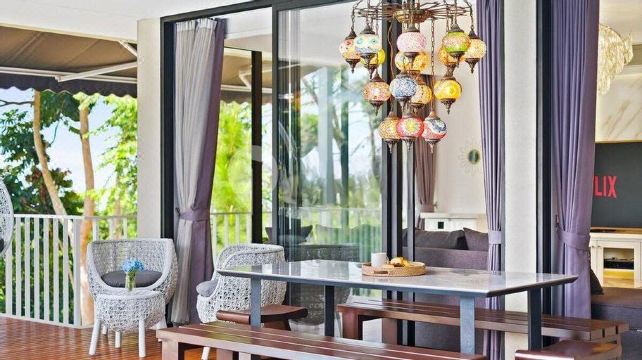 Lumiere by Kozystay Hotel Overview