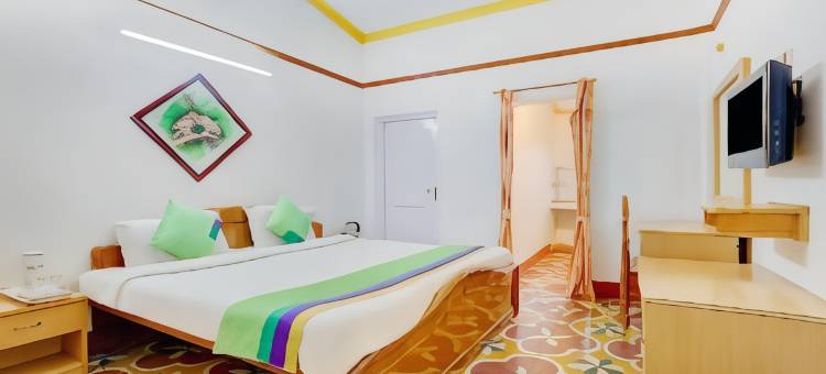 Treebo Atithi Bhavan, 距离乌塔卡蒙德湖1公里(Treebo Atithi Bhavan, 1 Km from Ooty Lake)图片