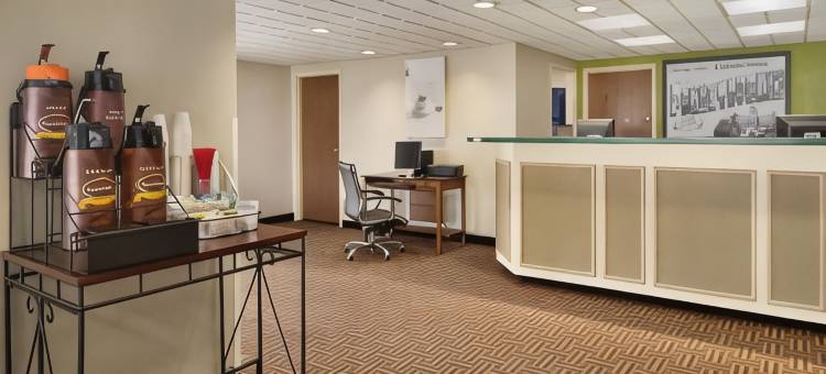 钱伯斯堡I-81温德姆速8酒店(Super 8 by Wyndham Chambersburg I-81)图片