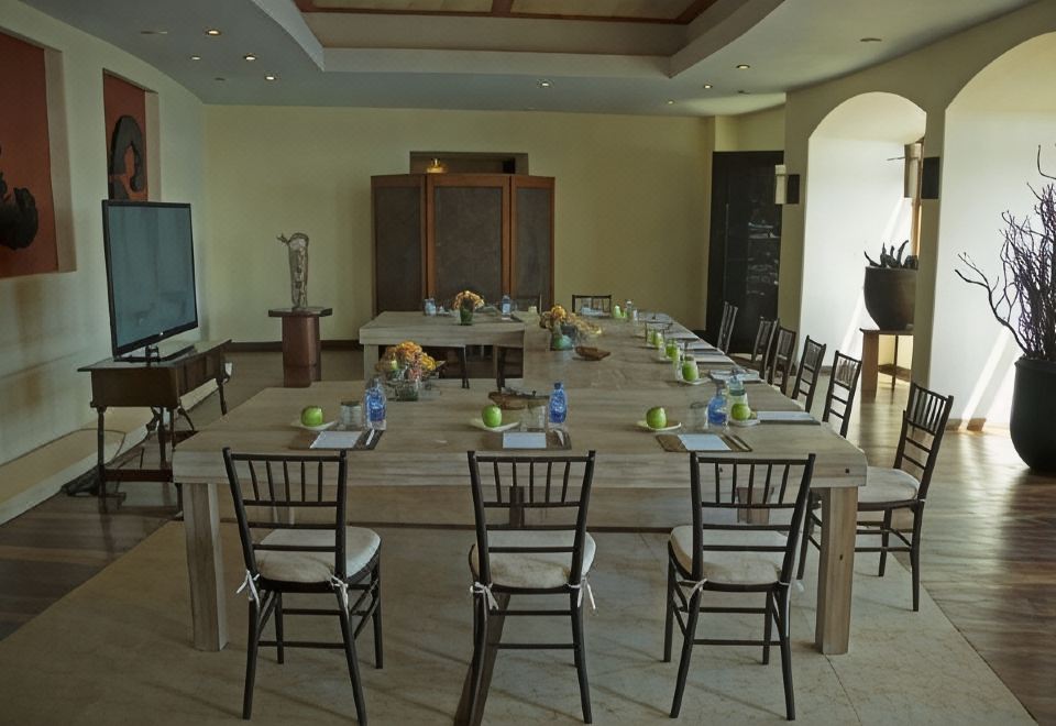 Cala de Mar Resort & Spa Ixtapa Hotel Overview