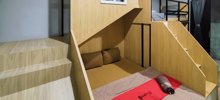 红多兹伊斯兰酒店-近占碑图古朱安(RedDoorz Syariah Near Tugu Juang Jambi)图片