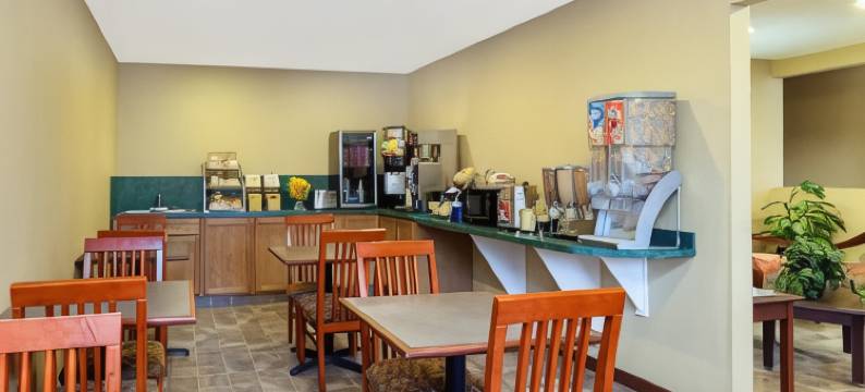 莫米/托莱多戴斯酒店(Days Inn by Wyndham Maumee/Toledo)图片