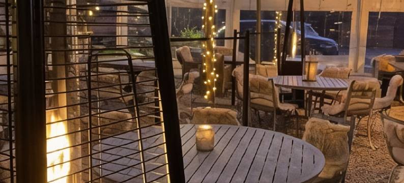 海穴阿姆斯酒店(The Seagrave Arms)图片