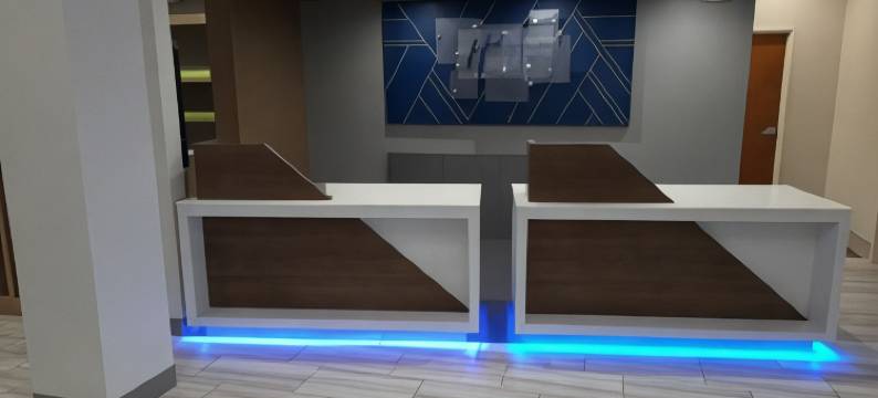 智选假日套房酒店代顿北 - TIPP城(Holiday Inn Express & Suites DAYTON NORTH - TIPP CITY by IHG)图片