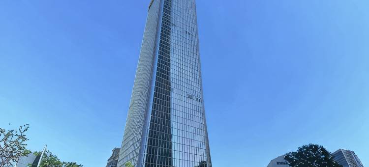 重庆解放碑洪崖洞恩季M酒店图片
