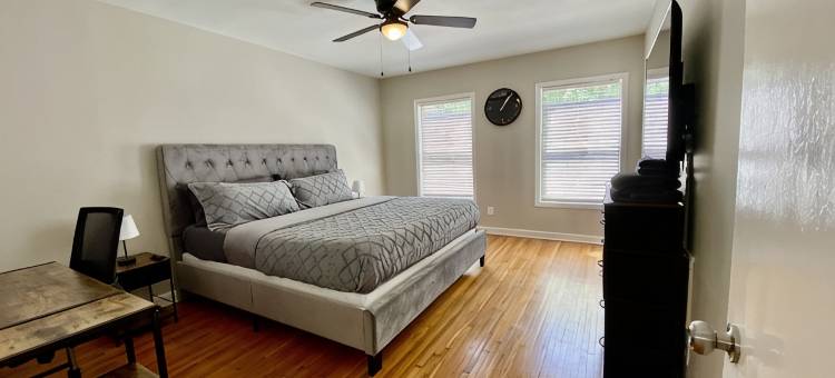 步行可达FUSE体育场 • 带阳台现代联排别墅(Modern Townhome w/ Balcony • Walk to FUSE Stadium)图片