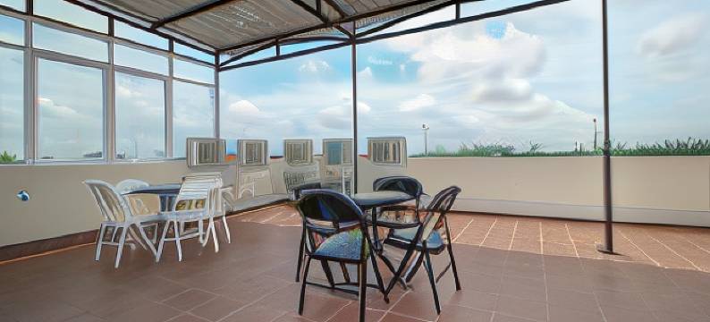 红多兹普拉斯酒店-近苏加诺哈达机场皇冠公园(RedDoorz Plus Near Soekarno Hatta Airport Taman Mahkota)图片