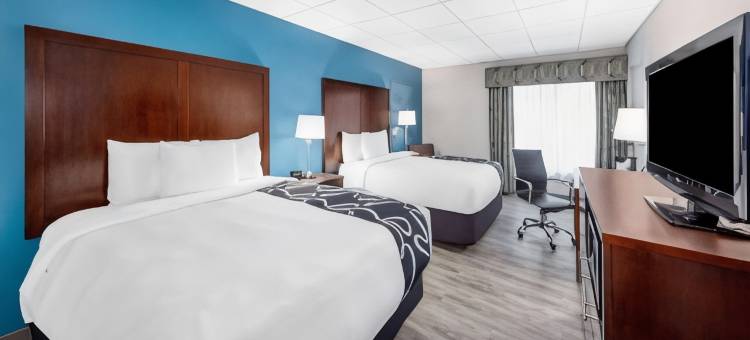 林伍德拉昆塔温德姆酒店(La Quinta Inn by Wyndham Lynnwood)图片