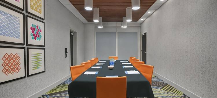 智选假日酒店及套房-密尔沃基布鲁克菲尔德-IHG旗下(Holiday Inn Express & Suites Milwaukee - Brookfield)图片