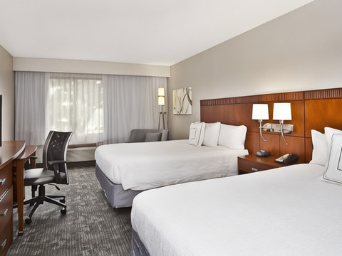 格尔夫波特海滨万豪万怡酒店