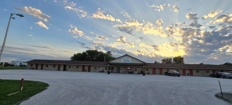 沙人汽车旅馆(OYO Sandman Inn)图片