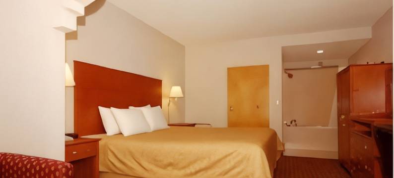 富兰克林呗盟套房酒店(Baymont by Wyndham Franklin)图片